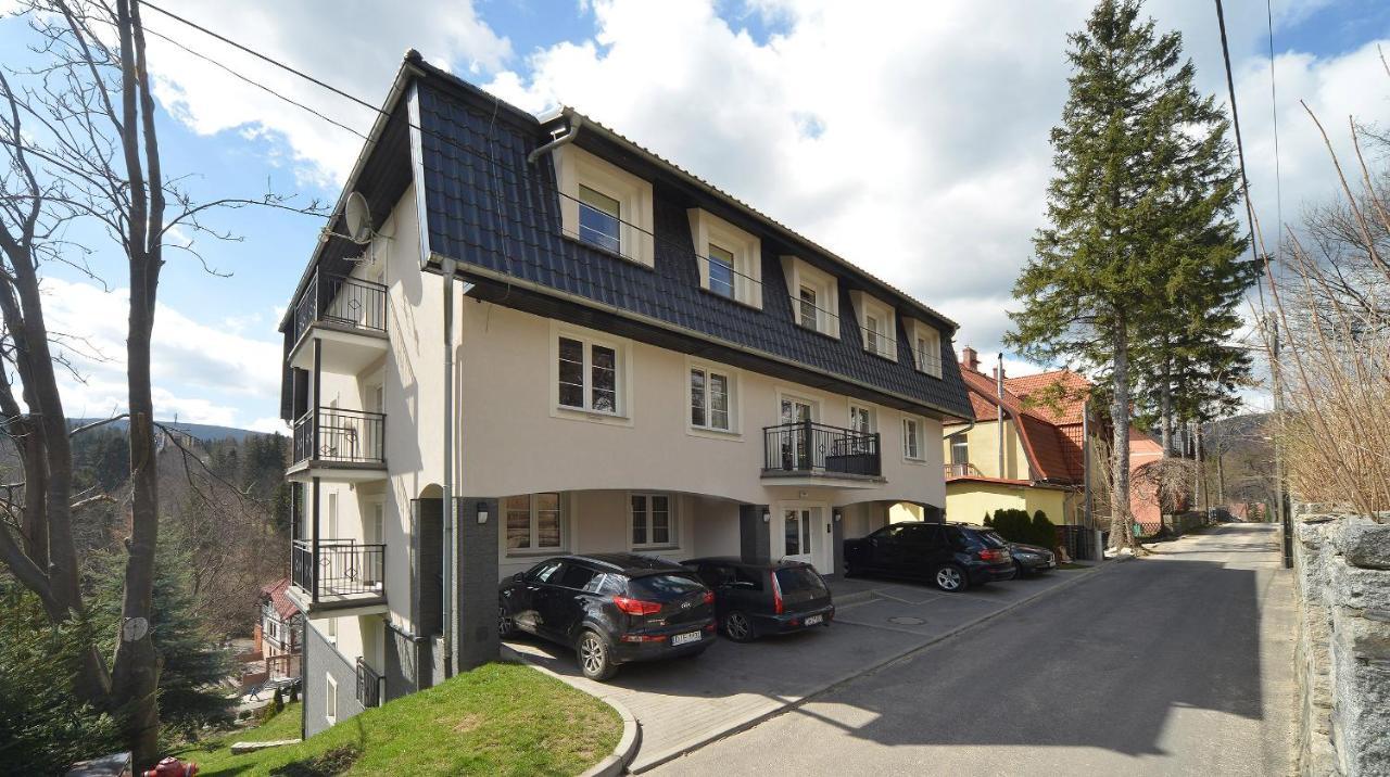 Apartamenty Sun Seasons 24 - Villa Avangarda Szklarska Poreba Bagian luar foto